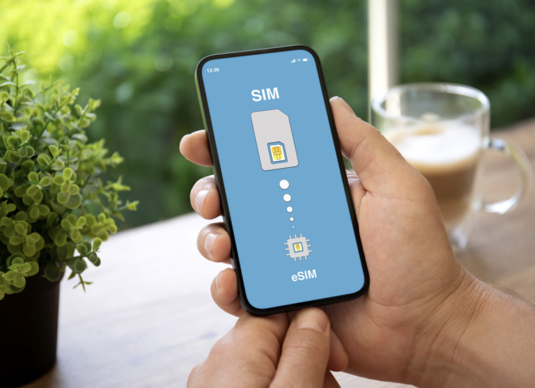 eSIM для мандрівника: як мати стабільний інтернет по всьому світу без космічного роумінгу